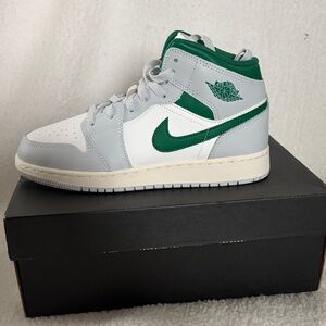 Nike White and Green High-Top Sneakers